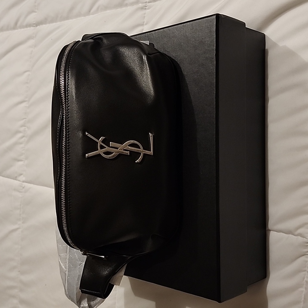 Saint Laurent BumBag Cassandr in Soft Lambskin